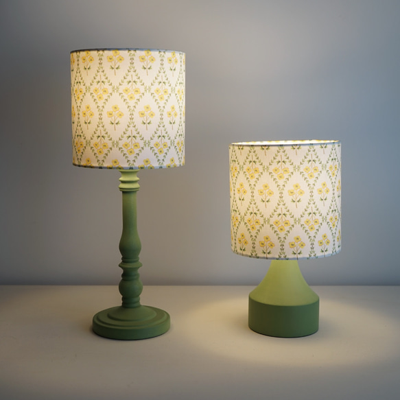 ◆HappyLamp◆S・Mサイズ/フラワーパターン/イエロー/テーブルランプ/スタンドランプ/照明 4枚目の画像