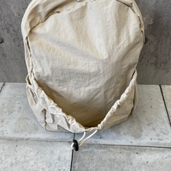 【 BISOU人気商品 】ナイロン素材の軽いリュック/カジュアル 通勤 通学 アウトドア マザーズバッグ 13枚目の画像