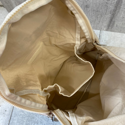 【 BISOU人気商品 】ナイロン素材の軽いリュック/カジュアル 通勤 通学 アウトドア マザーズバッグ 15枚目の画像