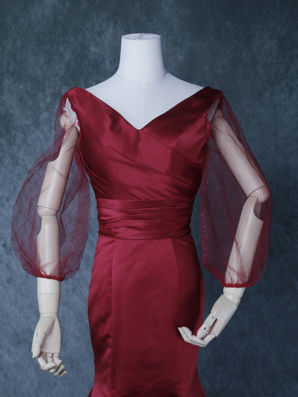 送料無料！ウェディングドレス  カラードレス  ワインレッド  ふっくら柔らかなバックリボン  取り外し袖    花嫁 5枚目の画像