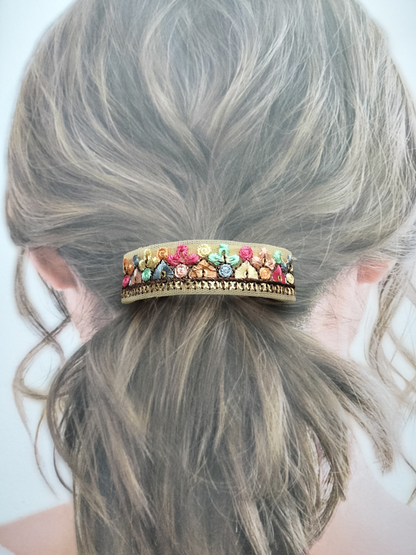 【146】インド刺繍　バレッタ　ポニーバレッタ　ポニーテール　ヘアアクセサリー 1枚目の画像