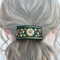 【158】インド刺繍　バレッタ　ポニーバレッタ　ポニーテール　ヘアアクセサリー 1枚目の画像