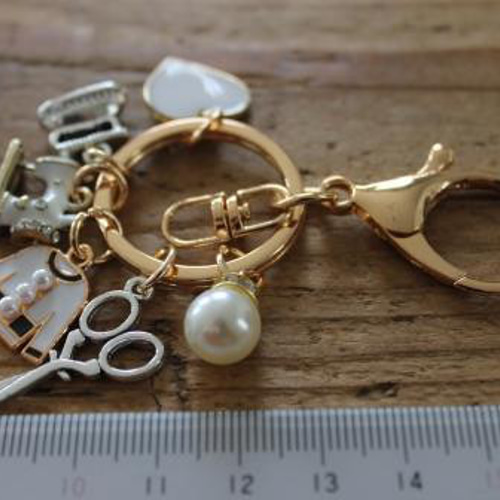 カニカン付エナメルチャームSETソーイング【ゴールド/ホワイト