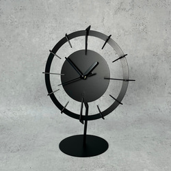 「鉄」の置き時計　重厚感　アイアンインテリア　秒針静音　シンプル　置時計　卓上時計　 1枚目の画像