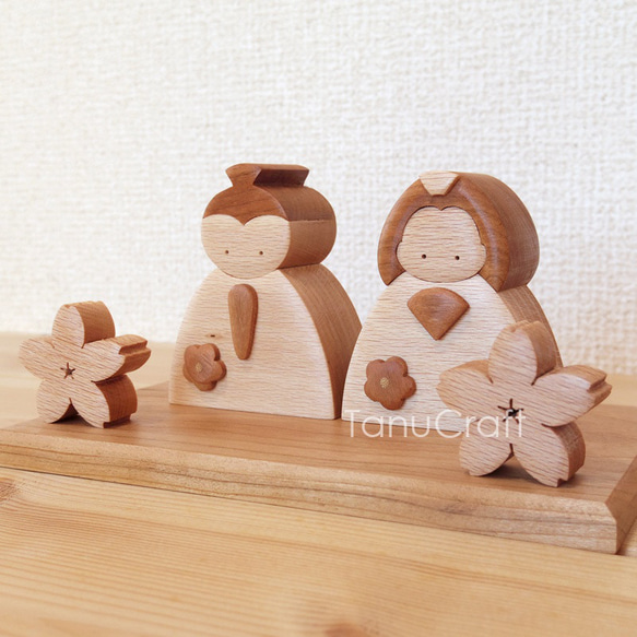 雛人形　桃の節句　お雛様　飾り台 雛飾り ちりめん 桃の節句 雛人形 ひな人形 飾り台他装飾品一式付き