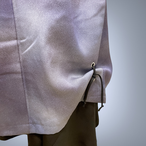 ラメパープル 優雅な風格 着物ガウン レトロ 着物リメイク 和装コート 和柄 ロング 和モード 男女兼用 N51209 4枚目の画像