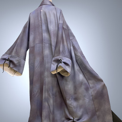 ラメパープル 優雅な風格 着物ガウン レトロ 着物リメイク 和装コート 和柄 ロング 和モード 男女兼用 N51209 3枚目の画像
