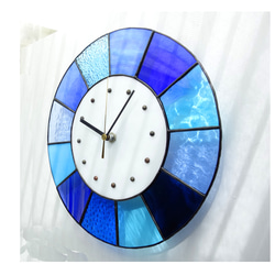 28㎝φ・ステンドグラスの時計（掛時計・置時計）パラソル＊ブルー系【新作2024】 4枚目の画像