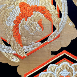 着物のファブリックパネル　漆黒に舞う（3枚セット）着物リメイク　インテリア　古民家　ひなまつり　壁飾り　日本　土産 4枚目の画像