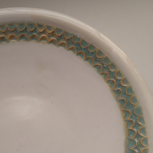 エメラルドグリーンのガラスプレート7枚