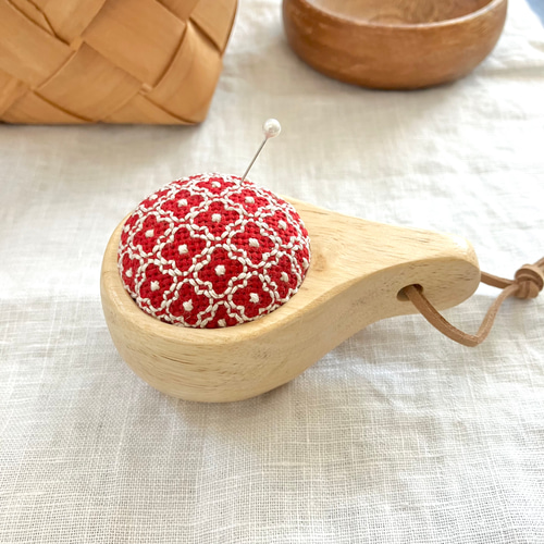 ピンクッション 針山 /〈 北欧 ククサ kuksa 〉お花 その他インテリア