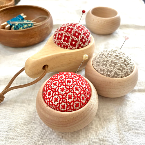 ピンクッション 針山 /〈 北欧 ククサ kuksa 〉お花 その他インテリア