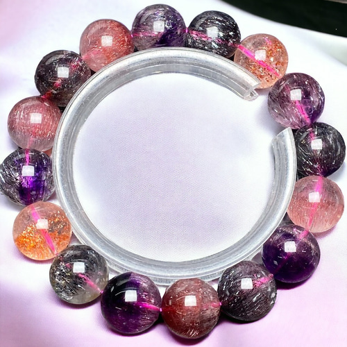 【新商品】INEFFABLE 惑星ブレスレット 新商品】INEFFABLE 惑星ブレスレット