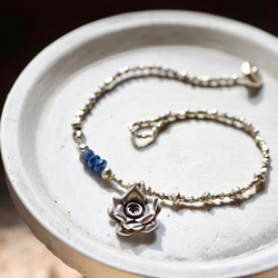 -Flower charm・Blue sapphire- silver bracelet 1枚目の画像