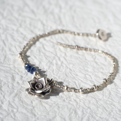 -Flower charm・Blue sapphire- silver bracelet 4枚目の画像