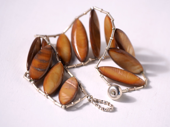 Ladder bracelet 'marquise shell' 2枚目の画像