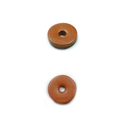 皮パーツ 丸ドーナッツ形 キャメルブラウン 外径１５ｍｍ 穴径３ｍｍ 皮の厚み３ｍｍ レザーパーツ 1枚目の画像