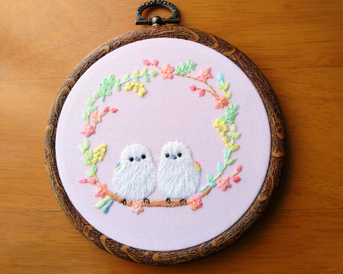 刺繍フレーム *↟⍋*↟冬のブーケ*↟⍋*↟ ステッチミニフレーム〈フラワーブーケ〉完成 | メイちといっしょ