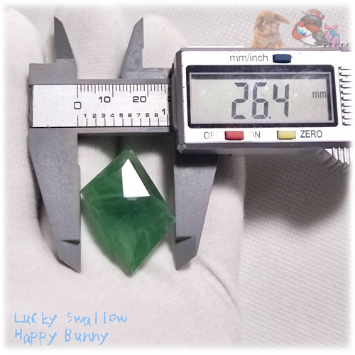 大きな グリーンフローライト ダイソー産 加工品 No.6114 天然石 幸運