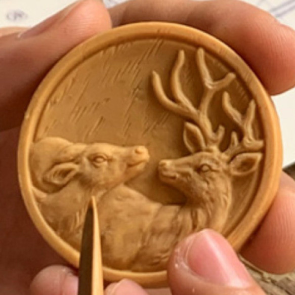 木の貯金箱 コインケース 木製箱 木工彫刻 小銭入れ 子どもの日 大容量 鍵あり 入学祝い 記念日 