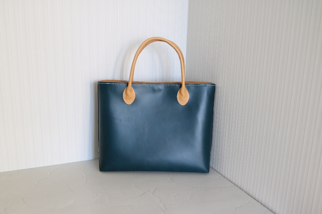 ハンドメイド　本革　トートバック　クリーマー　ダークグリーン　★新品／未使用品★ f94349c089b485858da367c6b364fb