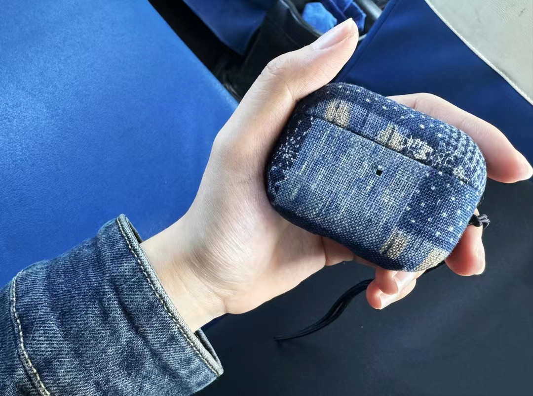 AirPods ケース エアーポッズプロケース カバー 古代の染め方 高級天然素材 天然素材 藍染め 草木染め 贈り物