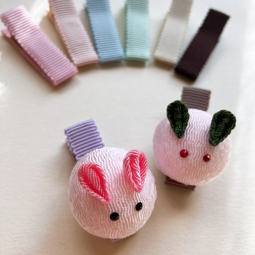 ぷっくりピンクうさぎの髪飾り○ちりめん細工 つまみ細工○ ヘア