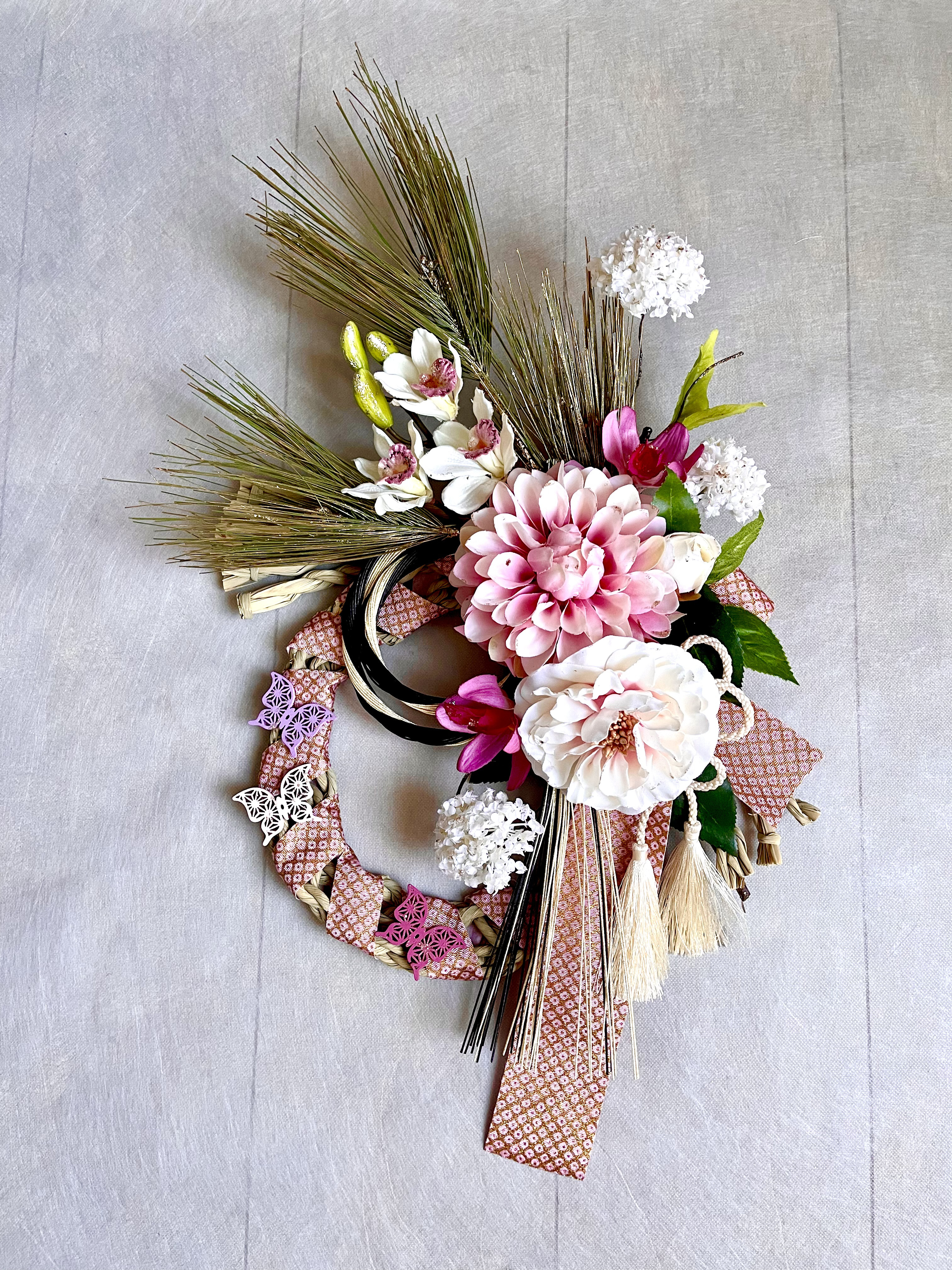 No150 リンリンベルとキラキラリボンのクリスマスリース❄︎.*2024