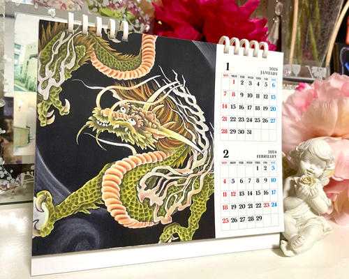 卓上タイプ B6サイズ カレンダー 暦入り 龍 昇り龍 縁起 運気アップ 7ca6ba3bd2546f42bb23f36f7c26fc