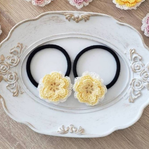 お花のヘアゴム2個セット※立体モチーフS※淡イエロー ヘアゴム
