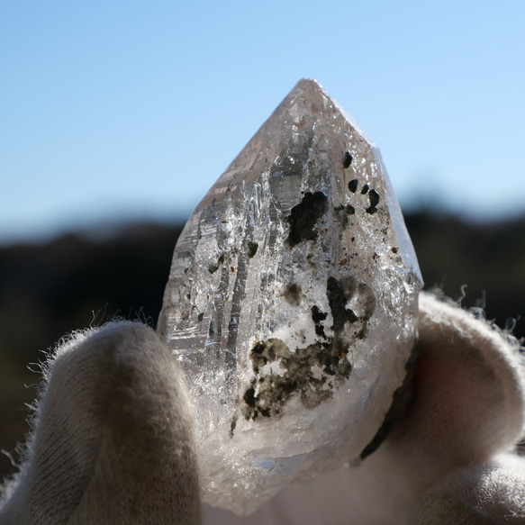 天然石ヒマラヤ水晶 約17g(ネパール・ガネーシュヒマール産)原石結晶 水晶ポイント[ghq-231226-01] 4枚目の画像