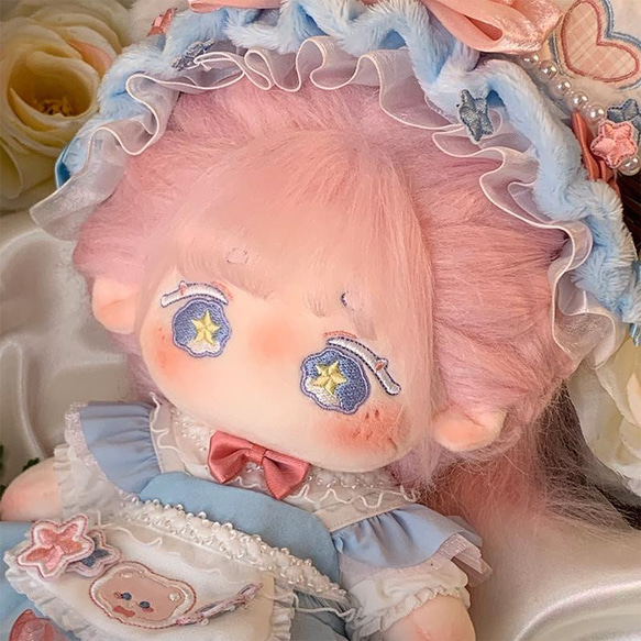ハンドメイド着せ替え人形ピンクヘアさん