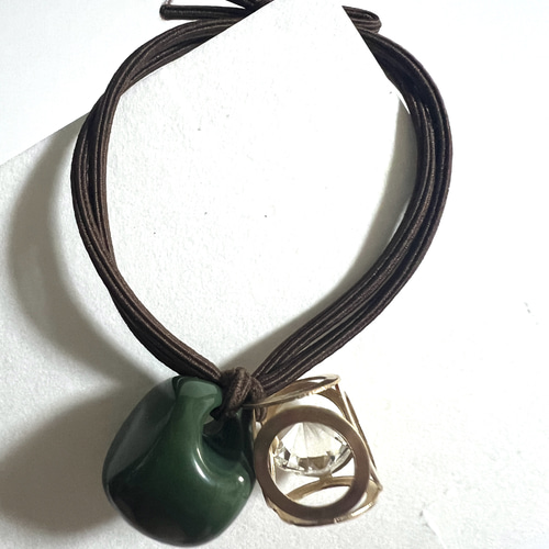 四角 スクエア モチーフ くすみカラー ヘアゴム 髪ゴム レディース