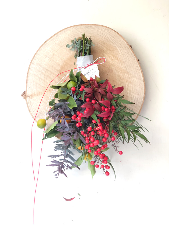 たっぷり南天のお正月しめ縄 たっぷり南天のお正月しめ縄