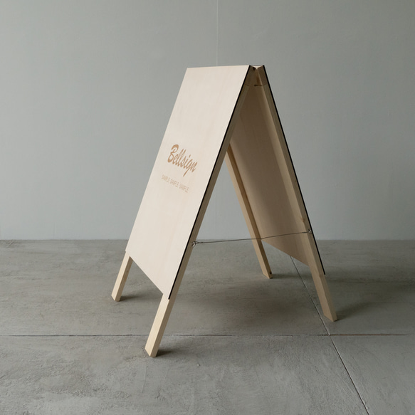 アレンジOK！お知らせが貼れるマルシェ看板 木製看板 サインボード 店舗看板／ap02 1ミリの細かい文字も刻印できるので 営業時間 データ確定後