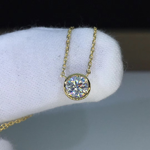 0.5カラット】輝くモアサナイト ダイヤモンド ネックレス ネックレス  