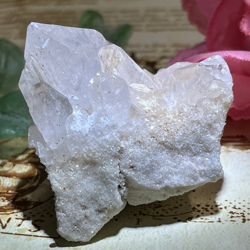 ヒマラヤ✨ レインボー　マニカラン産　ピンク水晶  原石　クラスター 高品質]インド/マニカラン産ヒマラヤ水晶クラスター/原石小さめ
