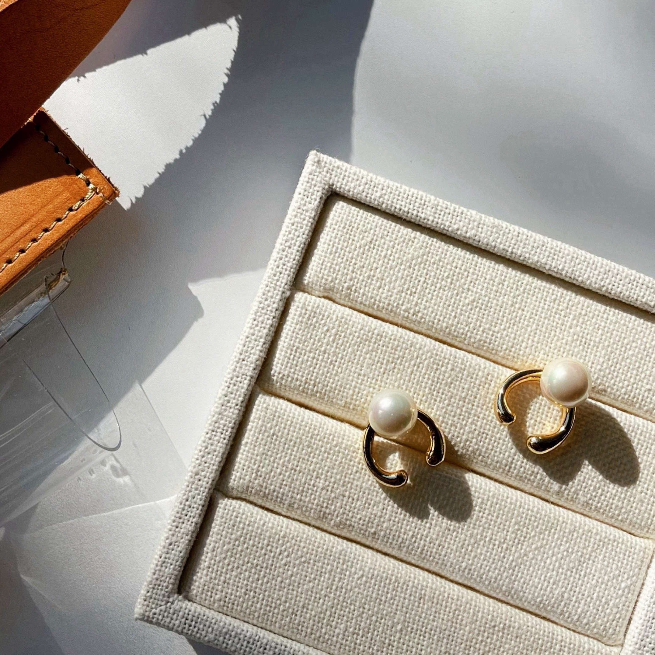 両耳  大パール イヤーカフ   /   国産貝パール