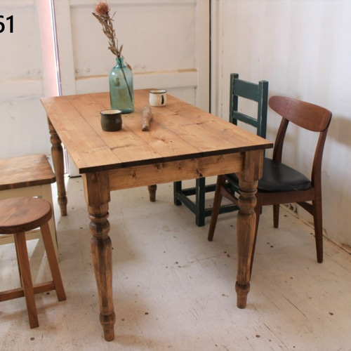 ゆなさん専用】天然無垢材ダイニングテーブル/アンティーク風 ゆなさん専用】天然無垢材ダイニングテーブル/アンティーク風