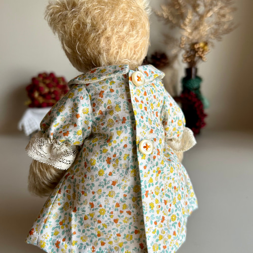 テディベアのお洋服【Sサイズ】 極小花プリントドレス ぬいぐるみ