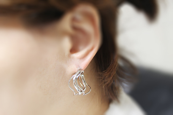 ERG-2606-R【2個入り】トリプルラウンドピアス,Triple round Post Earring 6枚目の画像