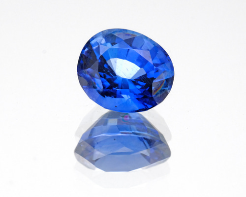 0.95ct, ブルーサファイア 天然石 RURI.shop 通販｜Creema(クリーマ 