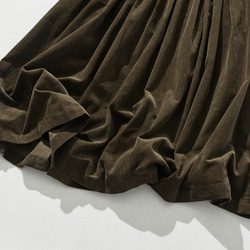 秋冬燈芯絨半身裙，褶皺半身裙，有襯裡，咖啡色 231215-1 第5張的照片