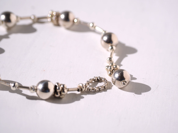 Silver bracelet 'ball design' 3枚目の画像