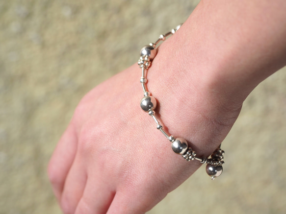 Silver bracelet 'ball design' 7枚目の画像