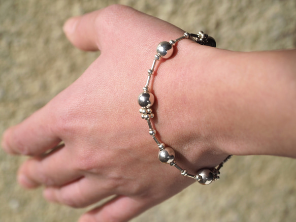 Silver bracelet 'ball design' 6枚目の画像