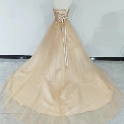 輝きな光彩を放つ ！パステルイエロー カラードレス 編み上げ式  