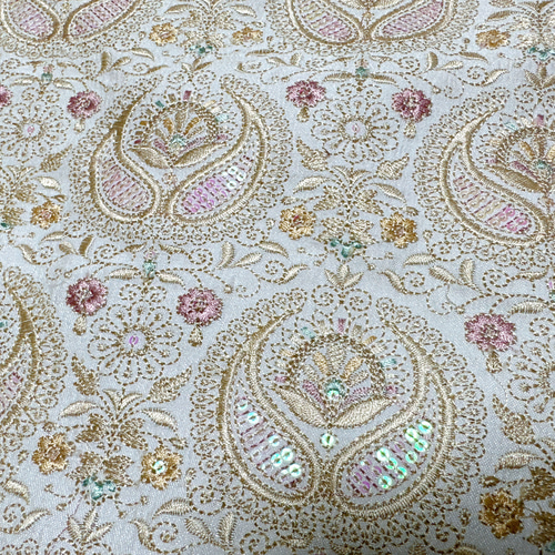 インド刺繍生地 生地 emily 通販 17053548｜Creema(クリーマ)