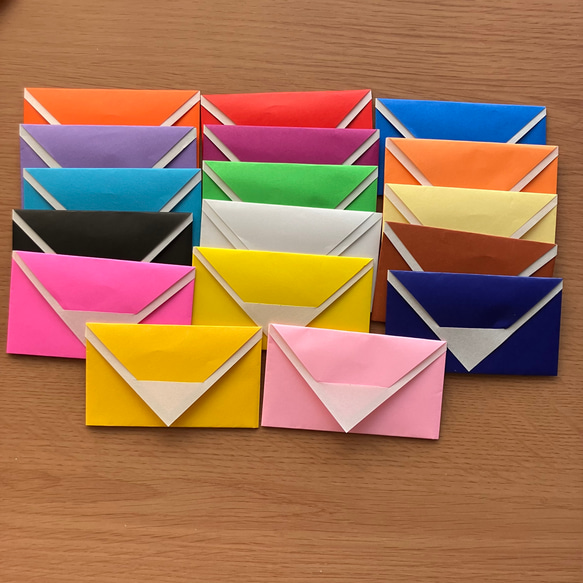 折り紙のミニ封筒 お手紙 17色 各1枚 1枚目の画像