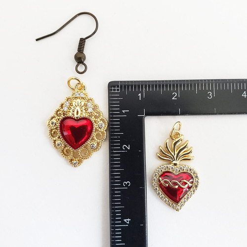 1個 ハート 透かし 18KGP 本金メッキ キュービックジルコニア パーツ